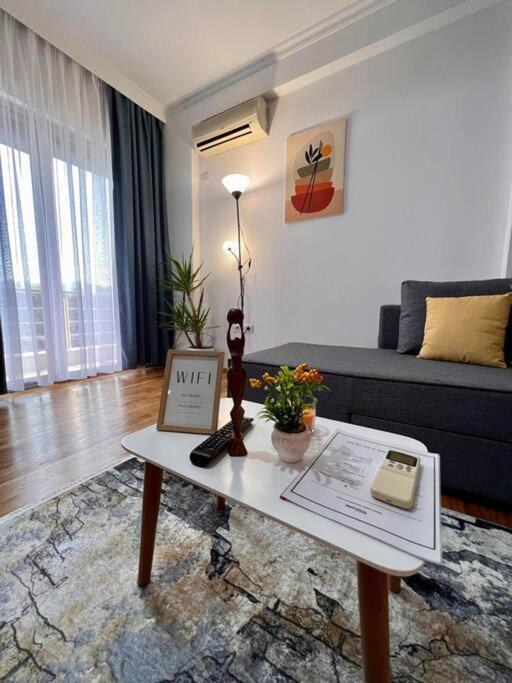 Apartament Tirana Vibes Zewnętrze zdjęcie